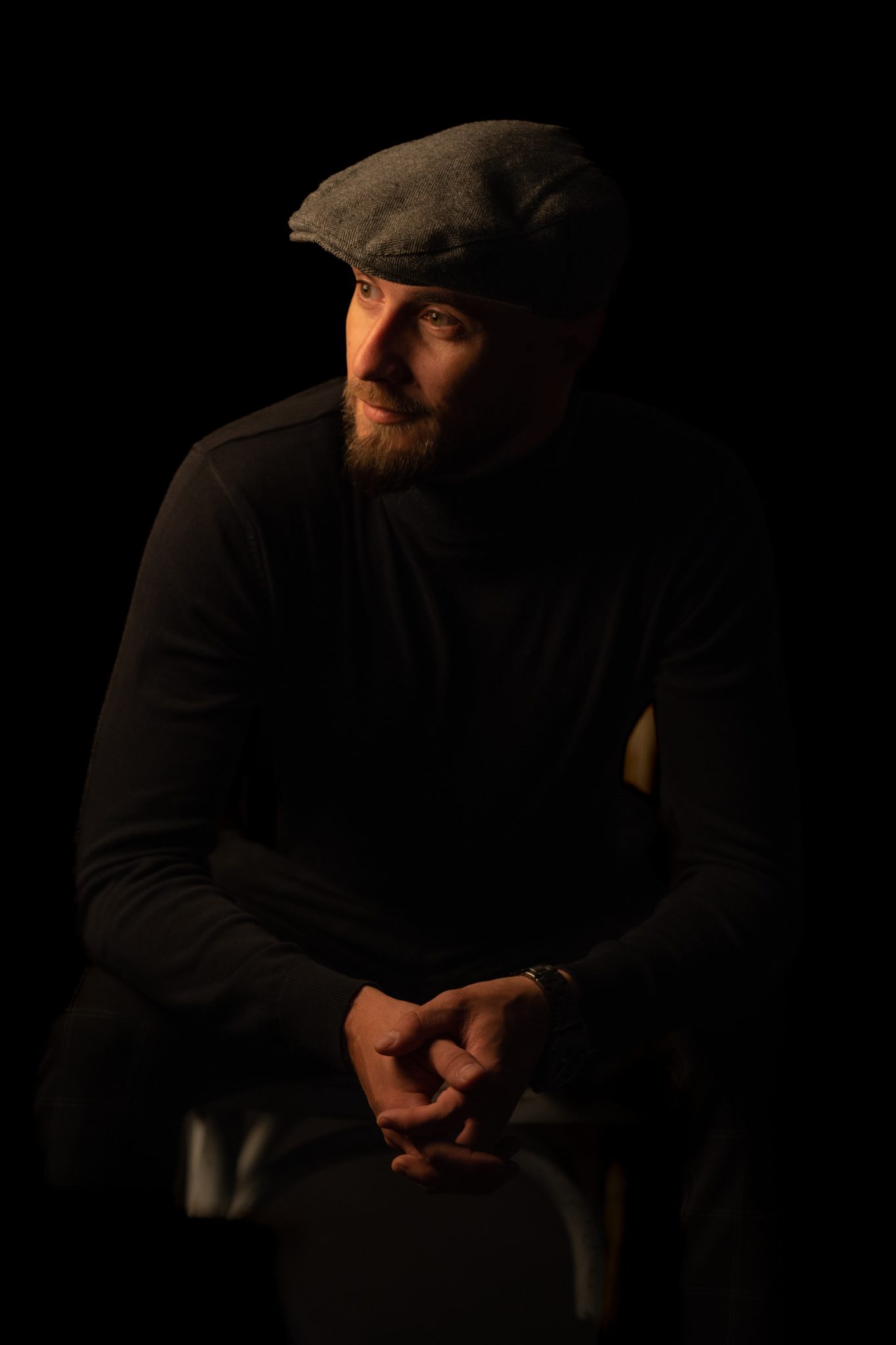 Alex Călin on set